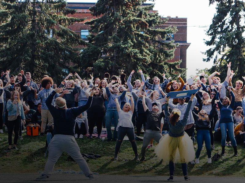 Homecoming photo by Isaiah Rustad