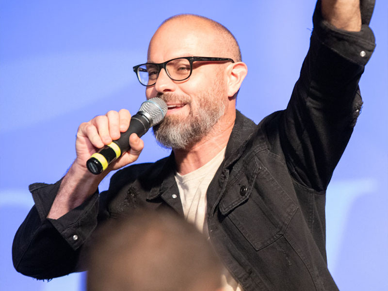 Worship leading with Jeff Deyo of Sonic Flood