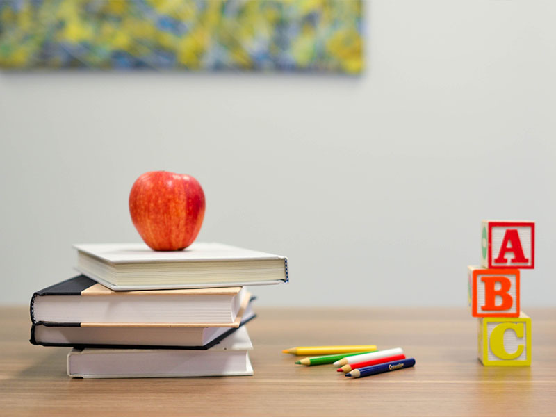 how to become a teacher your students love