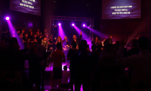 7 Reasons to get worship leader training