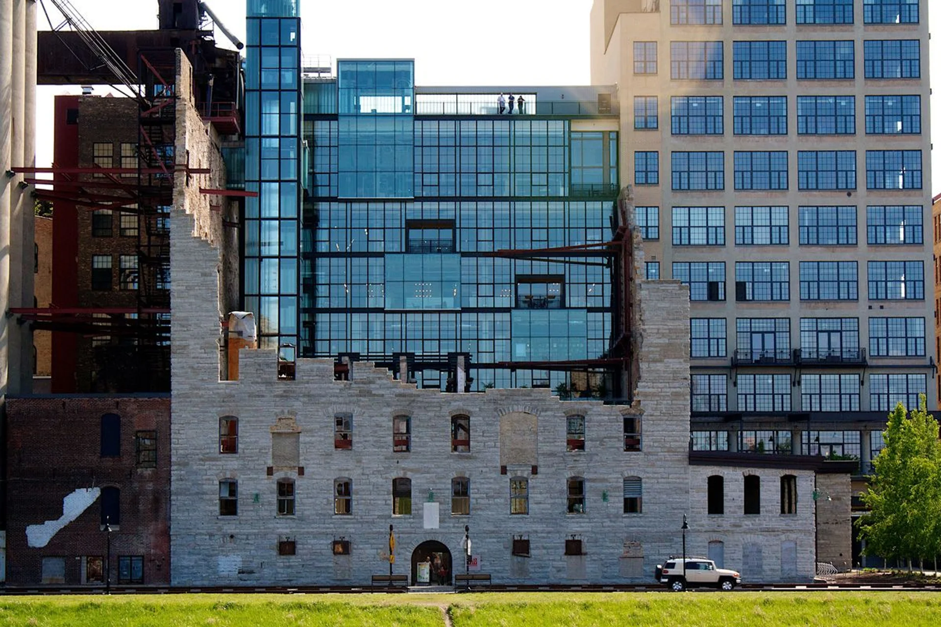 Exterior of Mill City Museum in Minneapolis with stone ruins and modern glass architecture